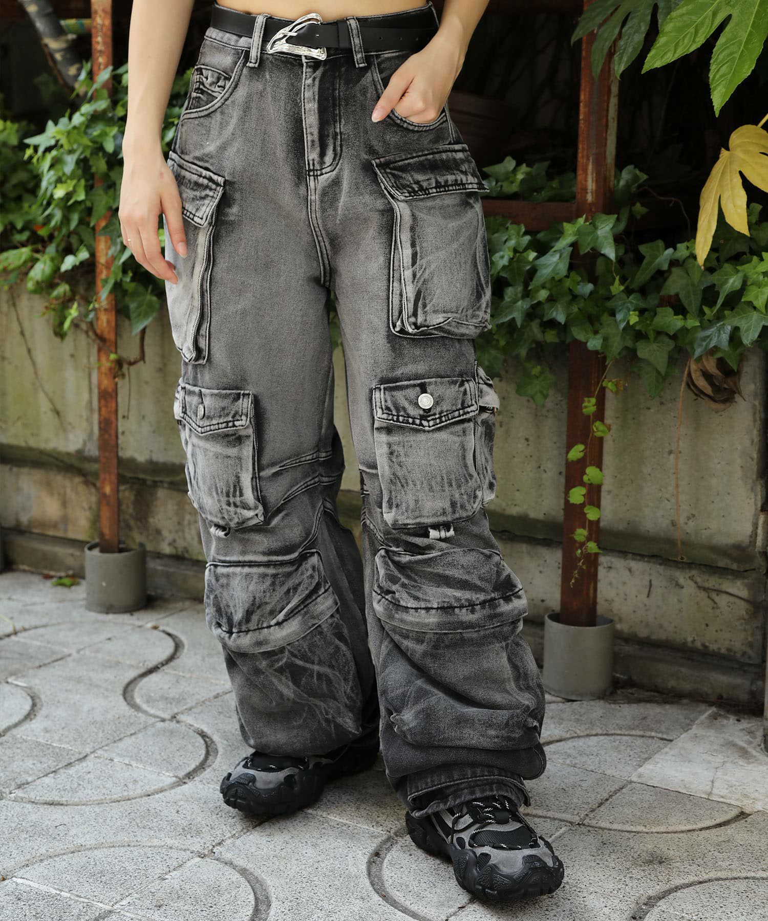 フェアリーグランジ/ハードオーバーダイデニムカーゴパンツ | SPINNS  