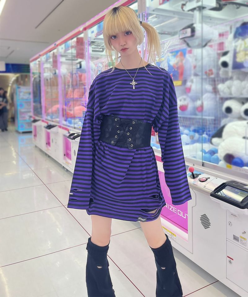 黒と赤のレースアップコルセットソニアジョーンズ ジョージコックスCOLOR 15062レッドレザー×ブラックレザー
