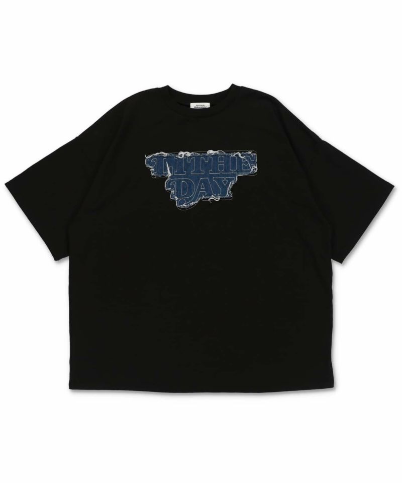 ブラック