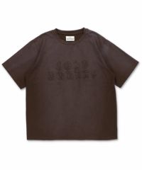 ブラウン