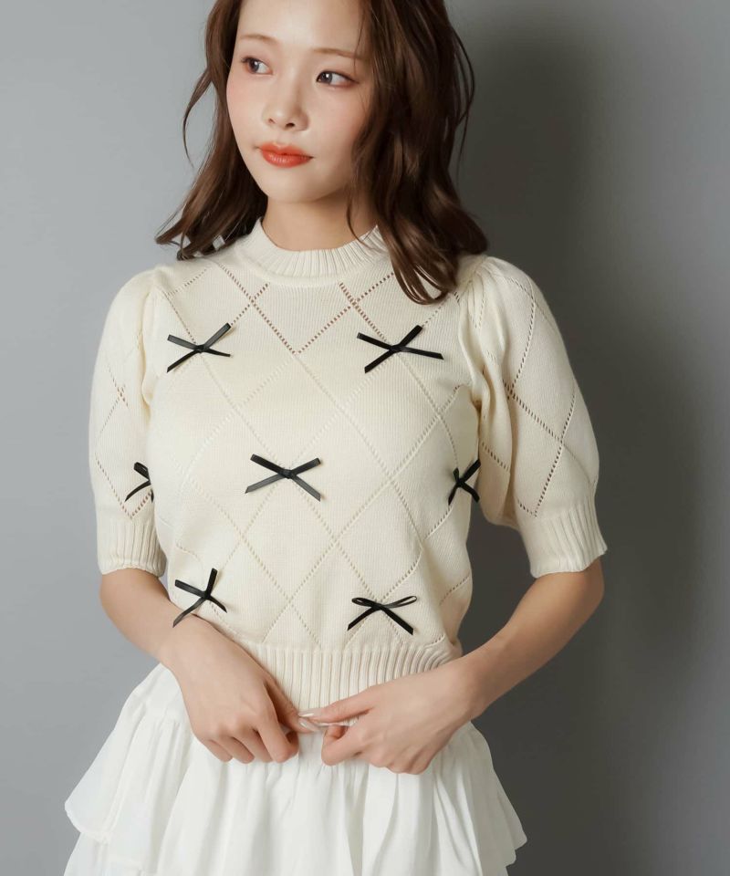 リボン付きクリーム色半袖ニット 61%OFF】半袖リボンニット | SPINNS WEB STORE | SPINNS