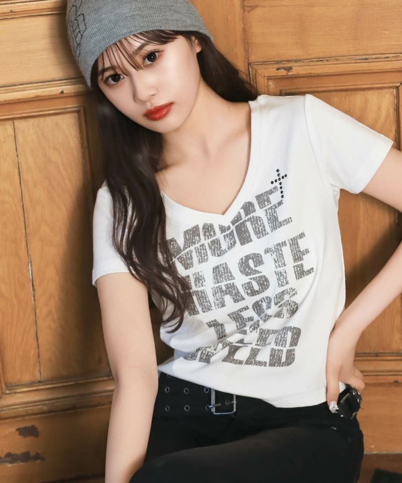 平成ギャルTシャツ/Vネッククロスロゴ | SPINNS WEB STORE