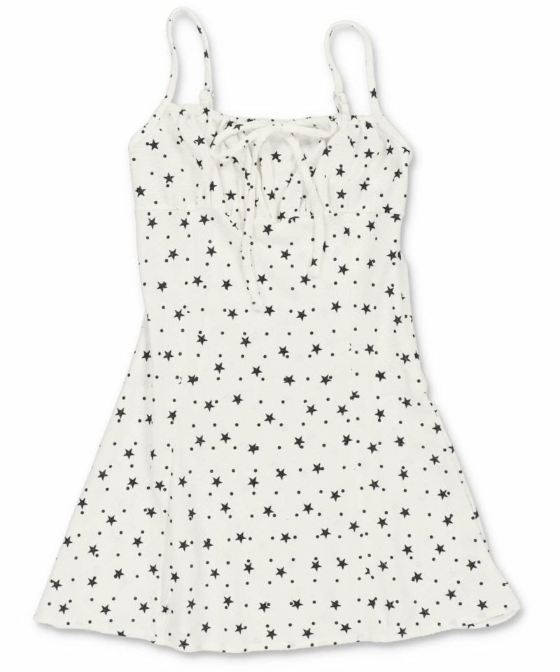 スターxオフホワイト