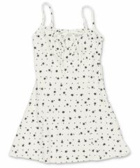 スターxオフホワイト