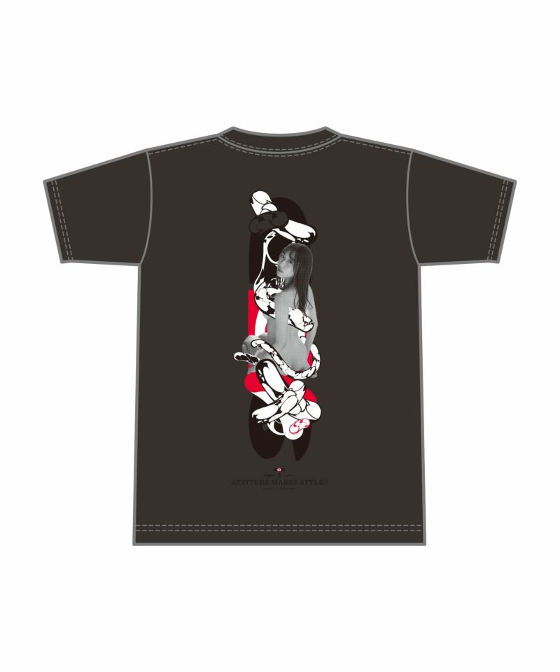ブラック
