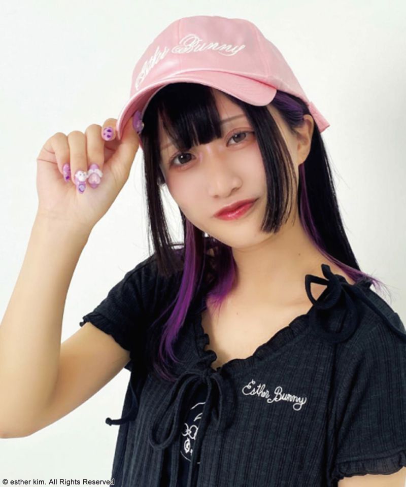 ピンク