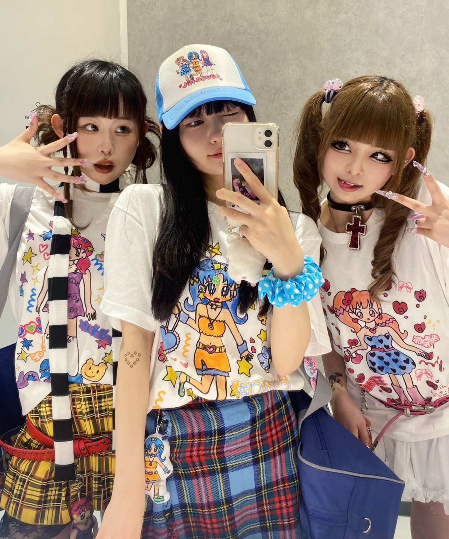 SPINNS×SOUL PUSSSY CATコラボ！プリクラBIG Tの通販|SPINNS公式