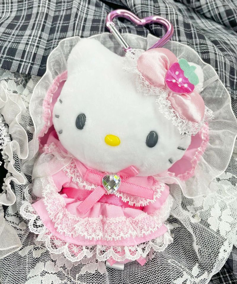 ≪サンリオ≫ロリータキティ/ラブリーフリルマスコット