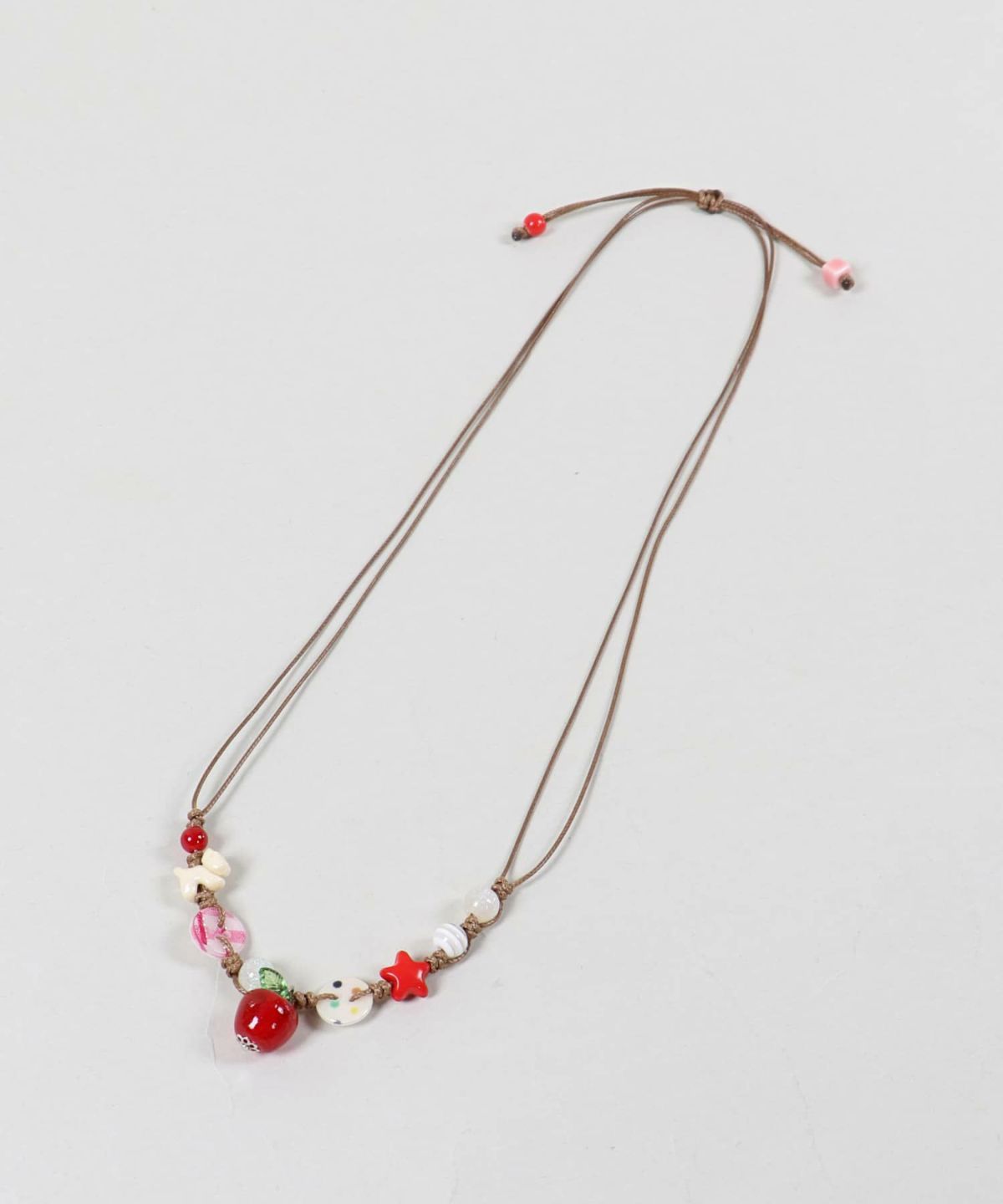 ブラウンxレッド