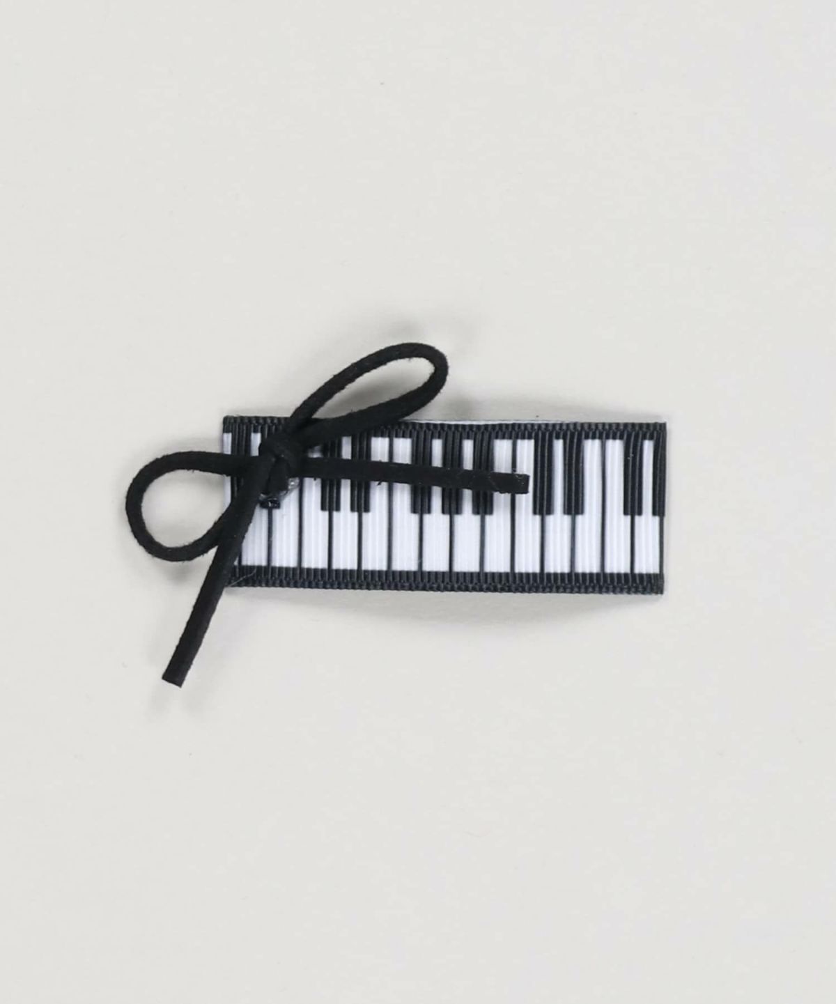 ホワイトxブラック