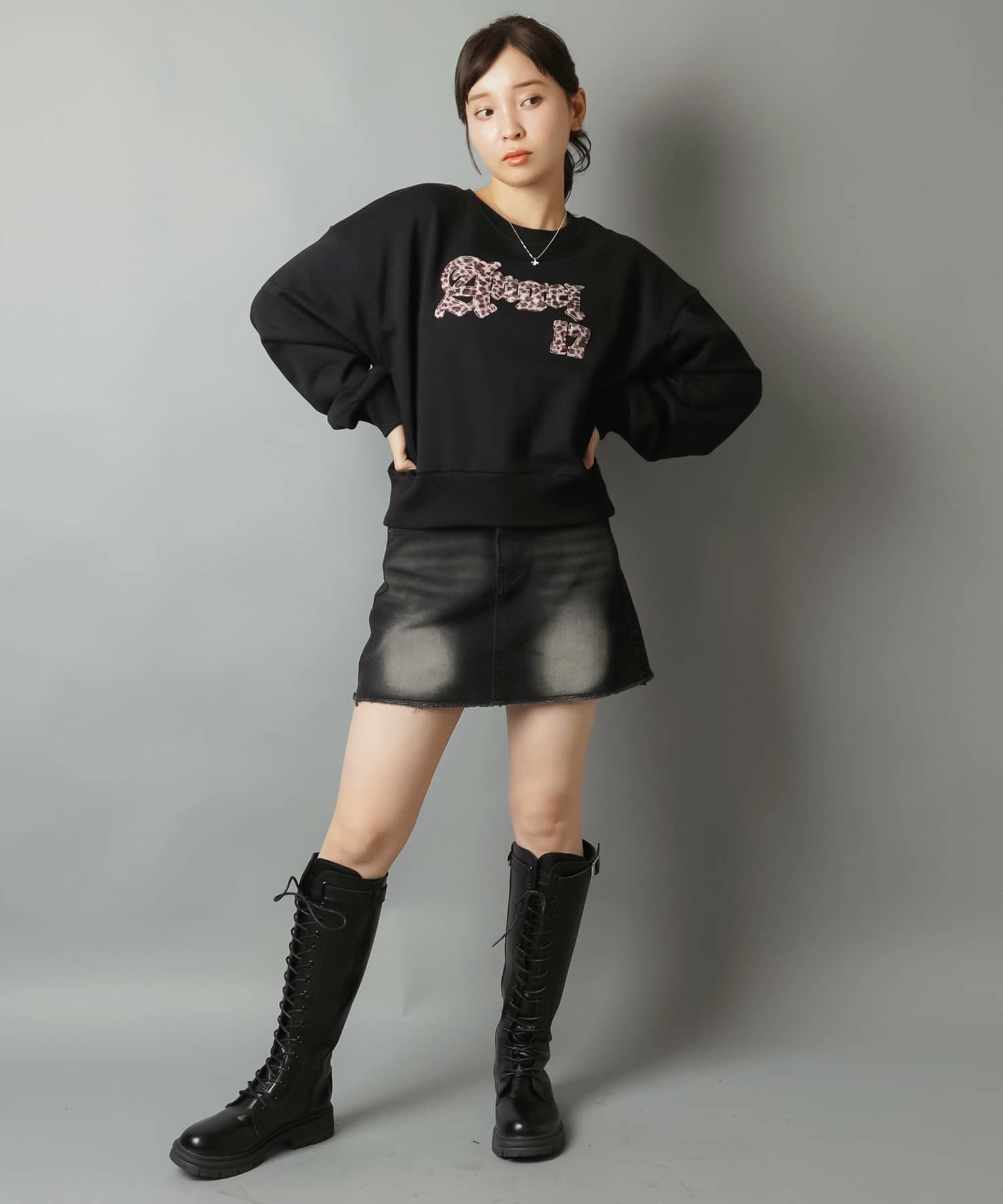 裏毛スウェット/ヒョウ柄貼り付けロゴ/レオパード | SPINNS WEB STORE