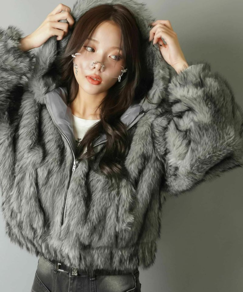 Na+H オーバーサイズ黒DSCファーコート フード付き フェイクファーブルゾン/コート/フード付き | SPINNS WEB STORE