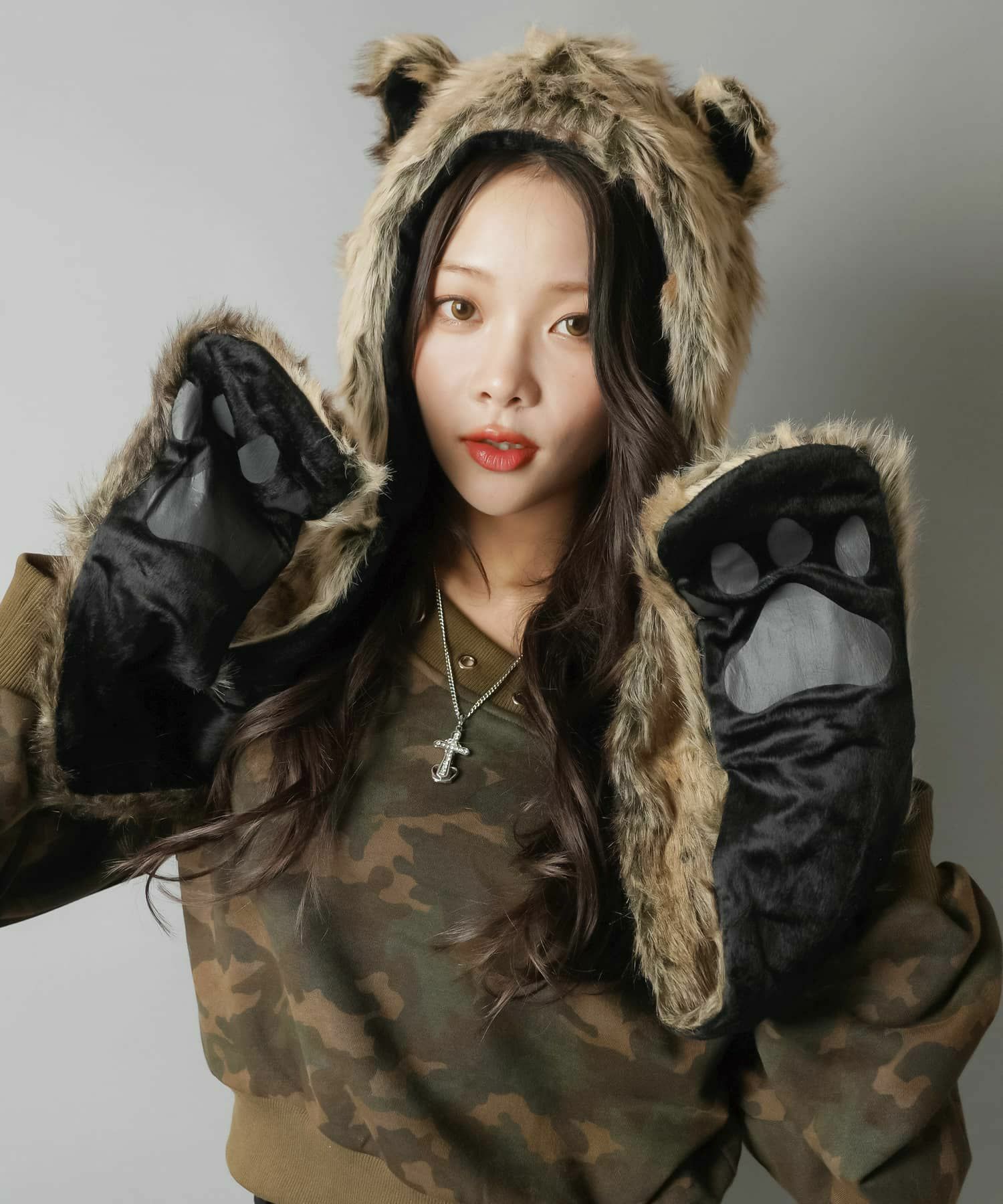 50%OFF】耳付きフェイクファーアニマルキャップ/ロングポケット/ヒョウ