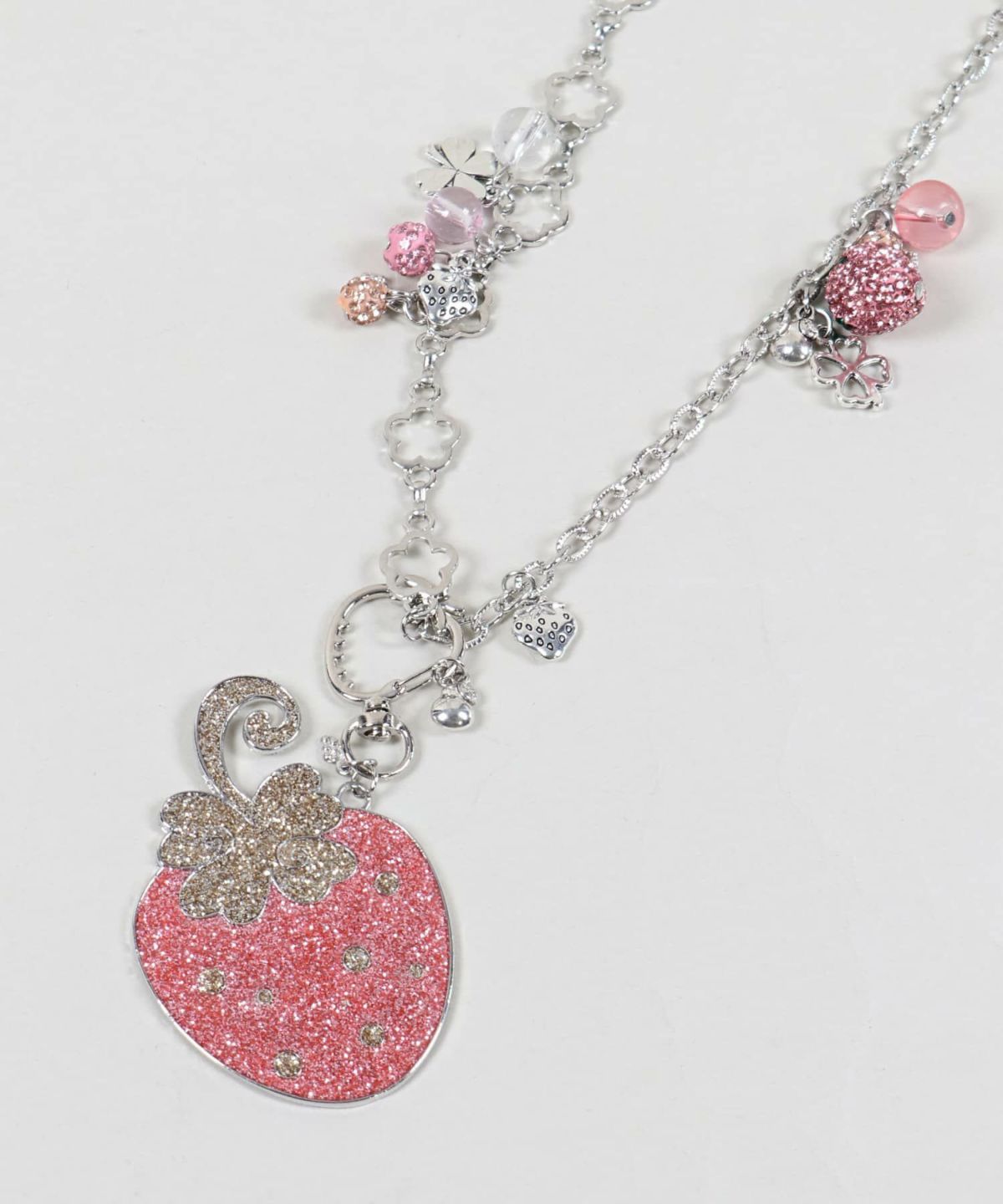 シルバーxレッド