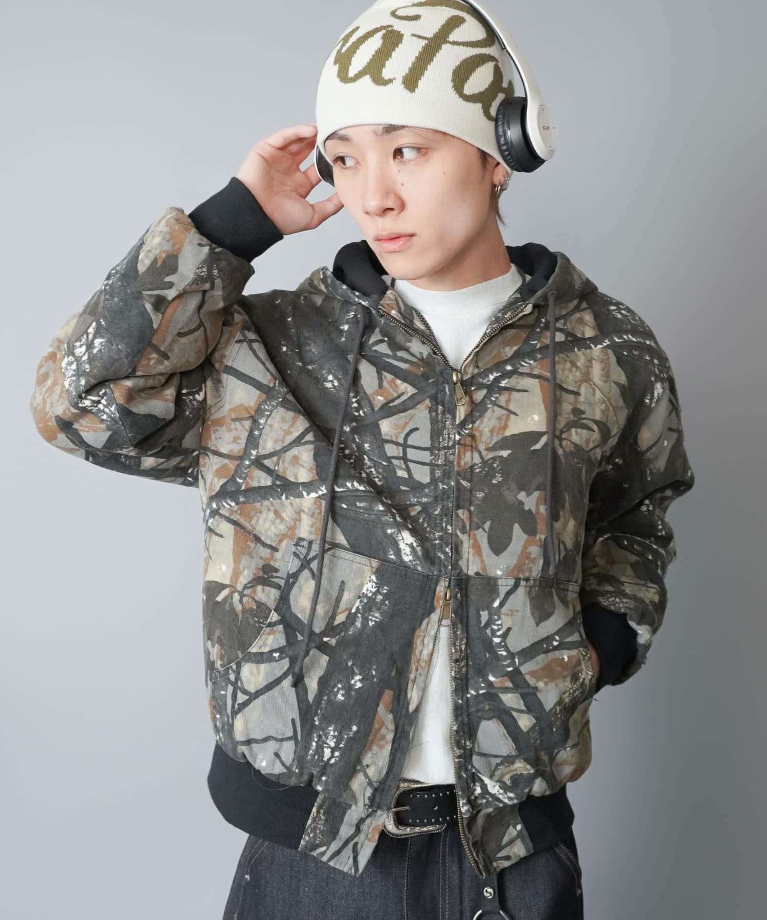 23%OFF】短丈カモフラージュ柄アクティブジャケット/ダブルジップ