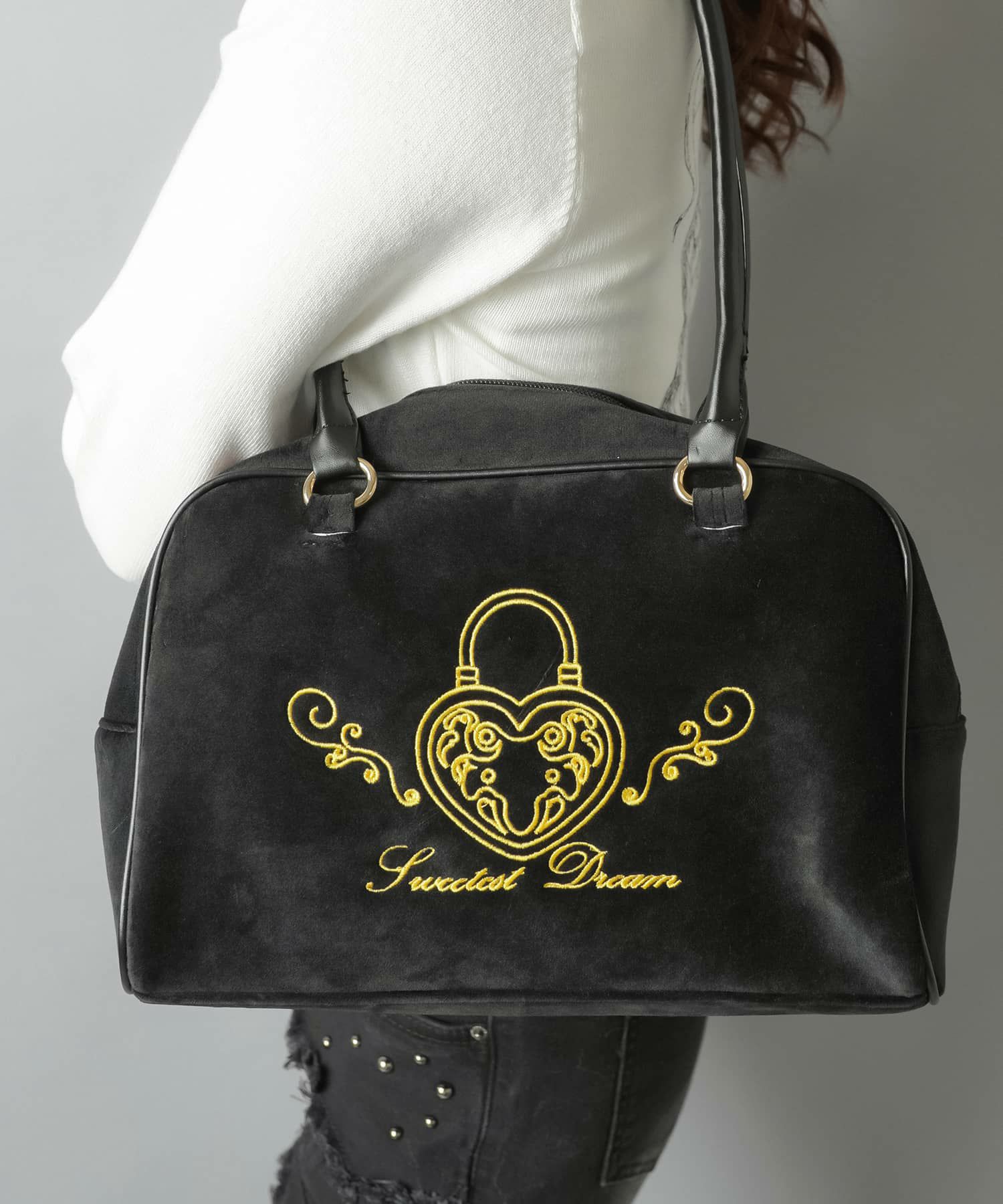 67%OFF】ベロアボストンバッグ/刺繍 | SPINNS WEB STORE | SPINNS