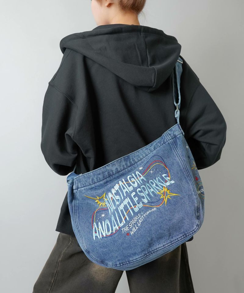 デニム地ショルダーバッグ/GROOVY | SPINNS WEB STORE | SPINNS
