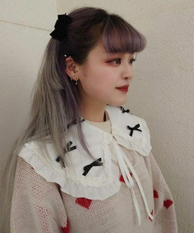❤️さえら★ヒスクローネ★可愛い★お花モチーフサテンリボン飾り★フリル付バスマット ❤️さえら☆ヒスクローネ☆可愛い☆お花モチーフサテンリボン